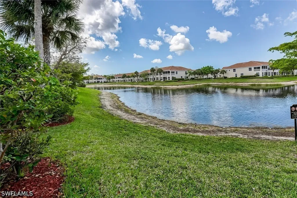 1080 Hampton Circle Naples FL 34105