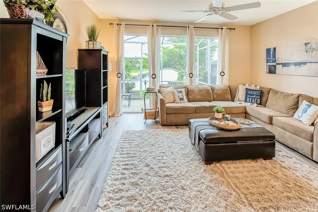 1080 Hampton Circle Naples FL 34105
