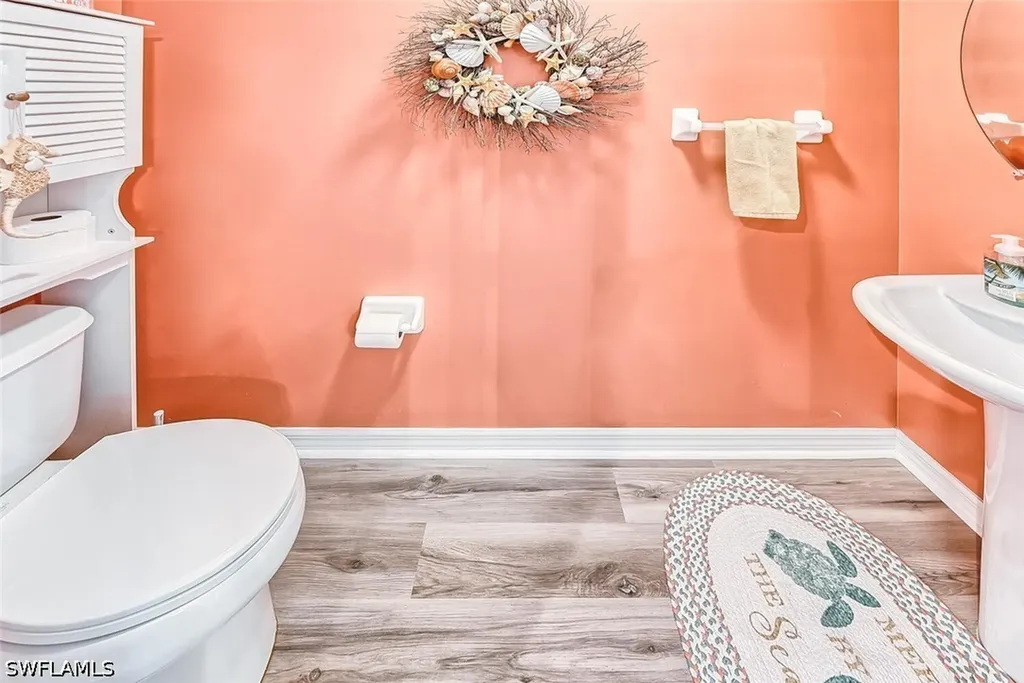 1080 Hampton Circle Naples FL 34105