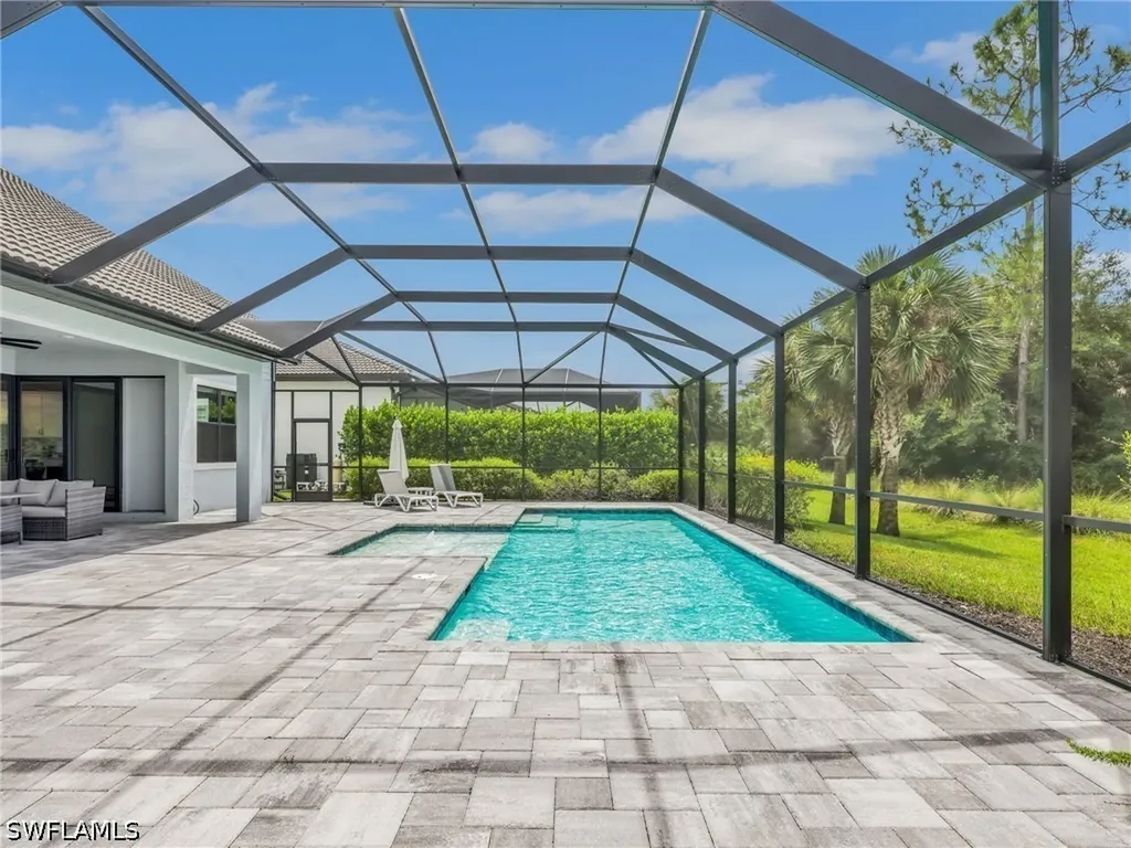 9487 Greyhawk Trail Naples FL 34120