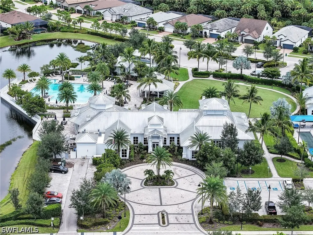 9487 Greyhawk Trail Naples FL 34120