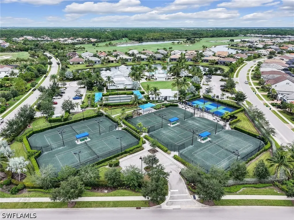 9487 Greyhawk Trail Naples FL 34120