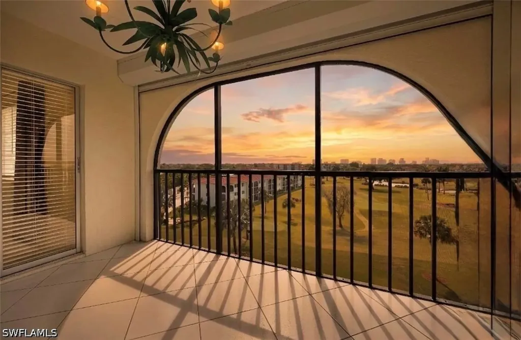 37 High Point Circle E Naples FL 34103