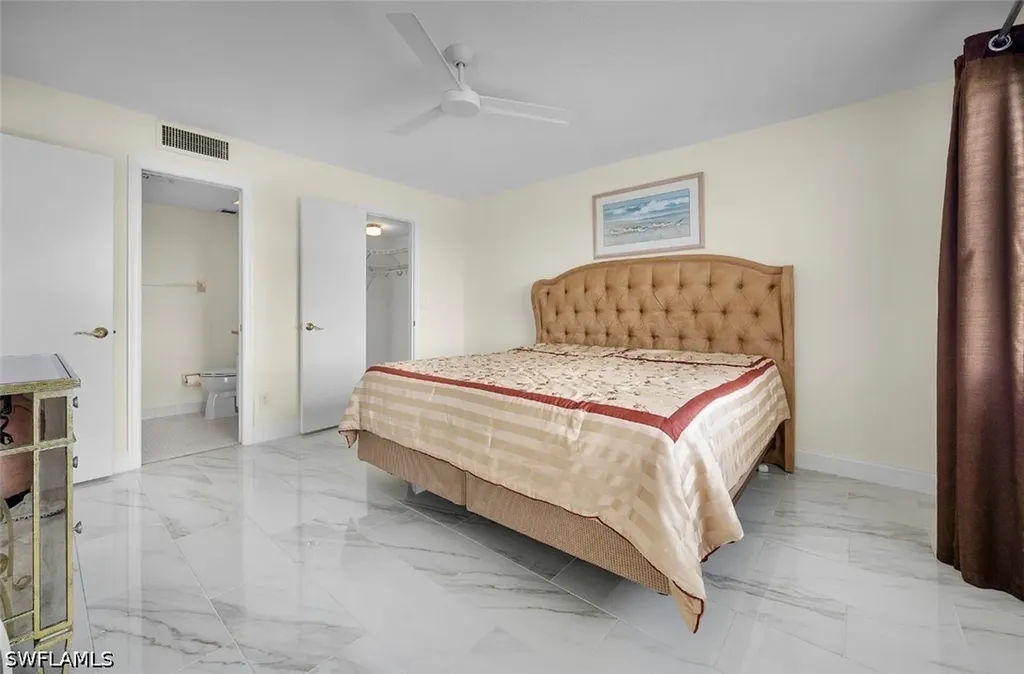 37 High Point Circle E Naples FL 34103