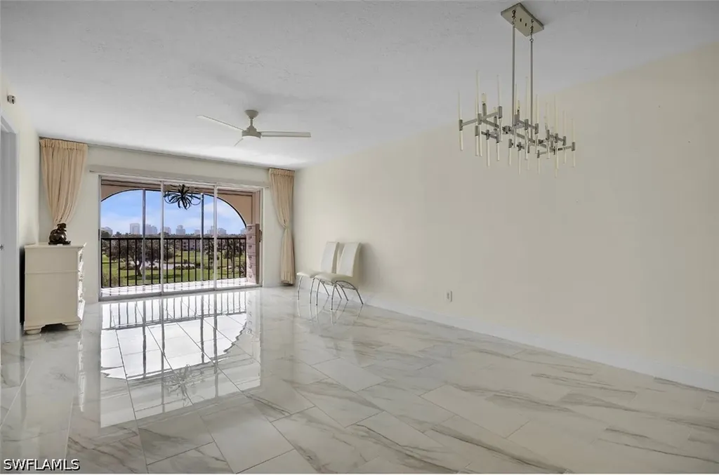 37 High Point Circle E Naples FL 34103
