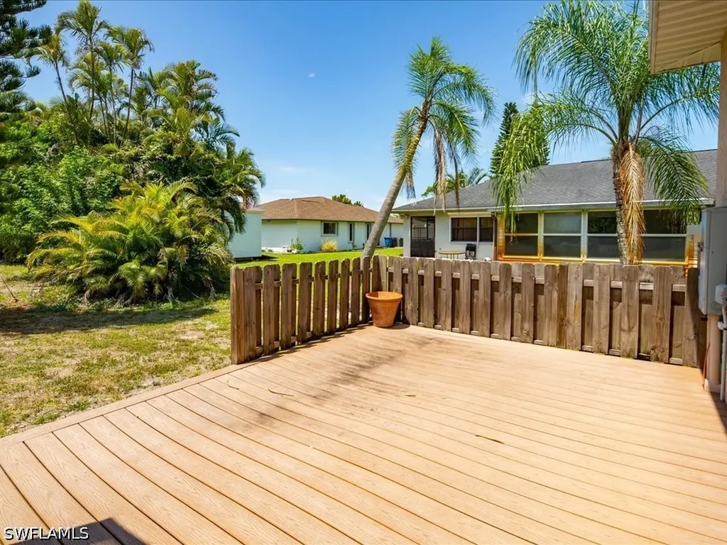25401 Carney Circle Bonita Springs FL 34135