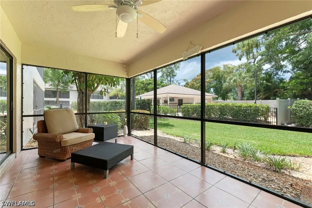 1820 Kings Lake Boulevard Naples FL 34112