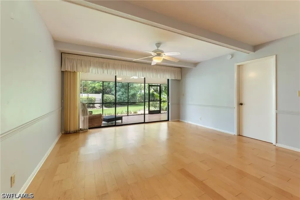 1820 Kings Lake Boulevard Naples FL 34112
