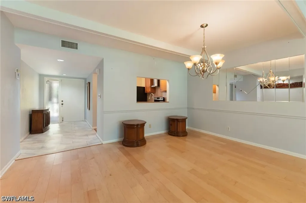 1820 Kings Lake Boulevard Naples FL 34112