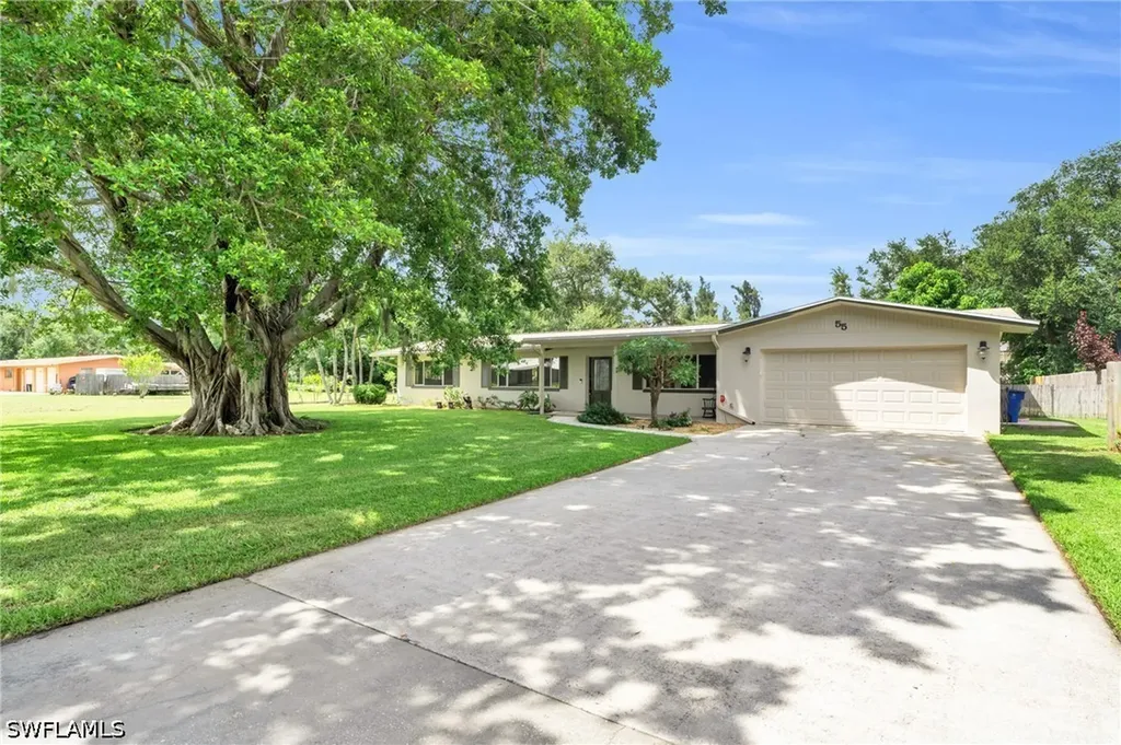 55 Aqua Lane North Fort Myers FL 33903