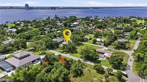 55 Aqua Lane North Fort Myers FL 33903