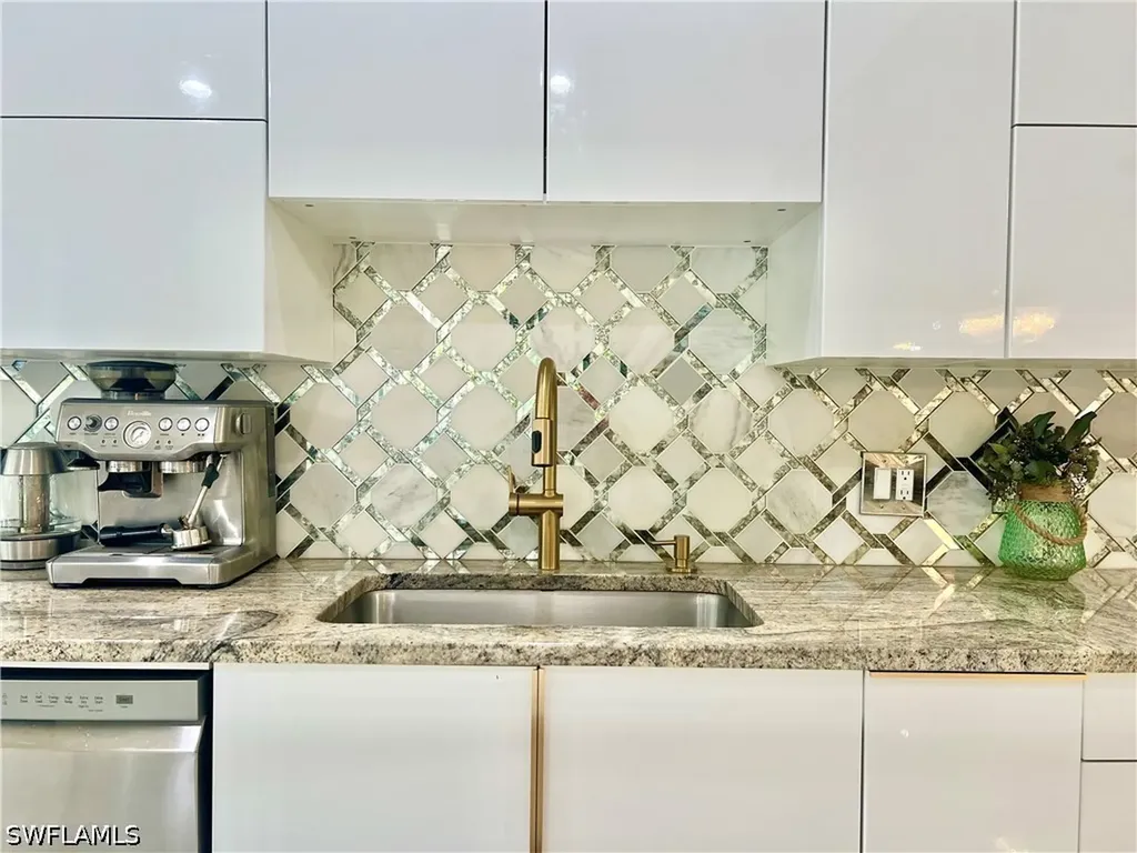 2499 River Reach Drive Naples FL 34104