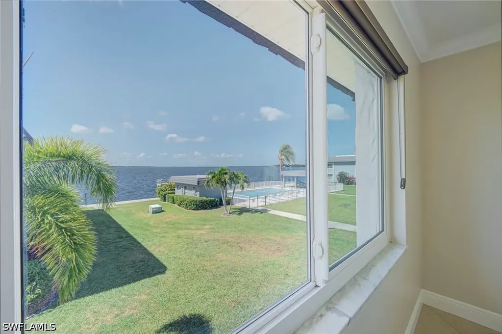 3374 N Key Drive North Fort Myers FL 33903