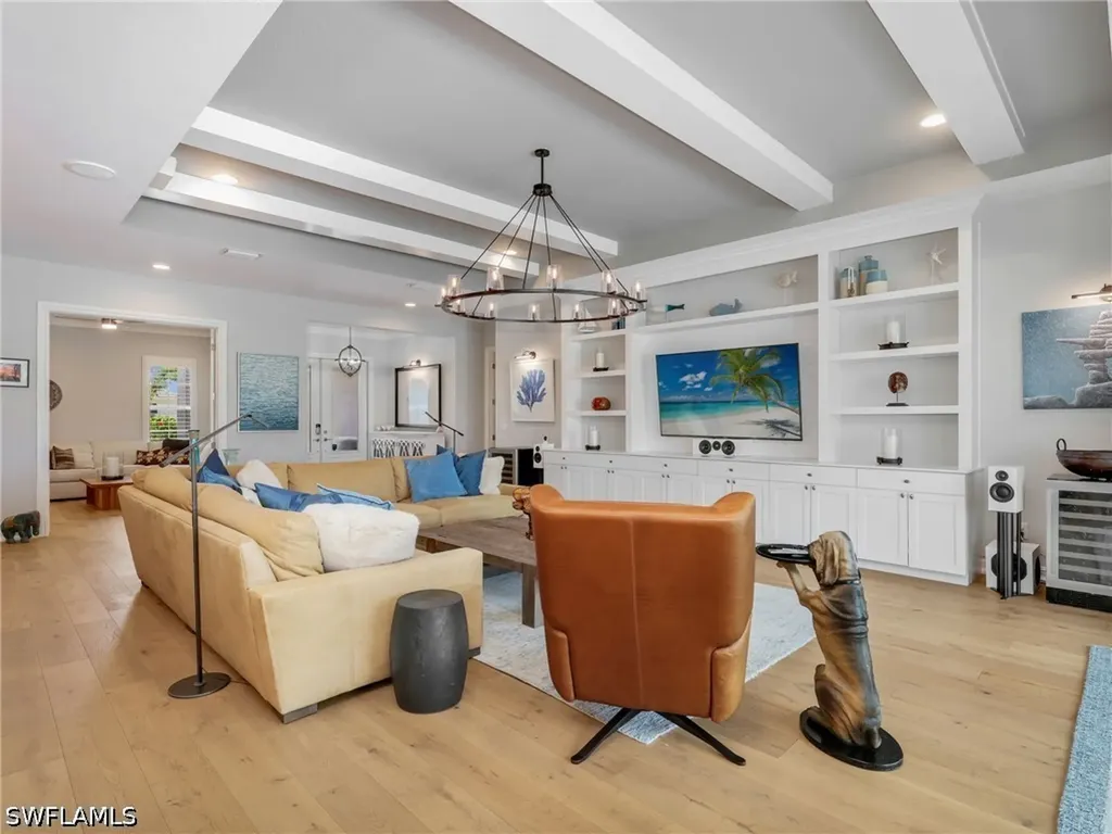 14372 Neptune Avenue Naples FL 34114