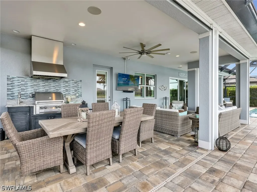 14372 Neptune Avenue Naples FL 34114