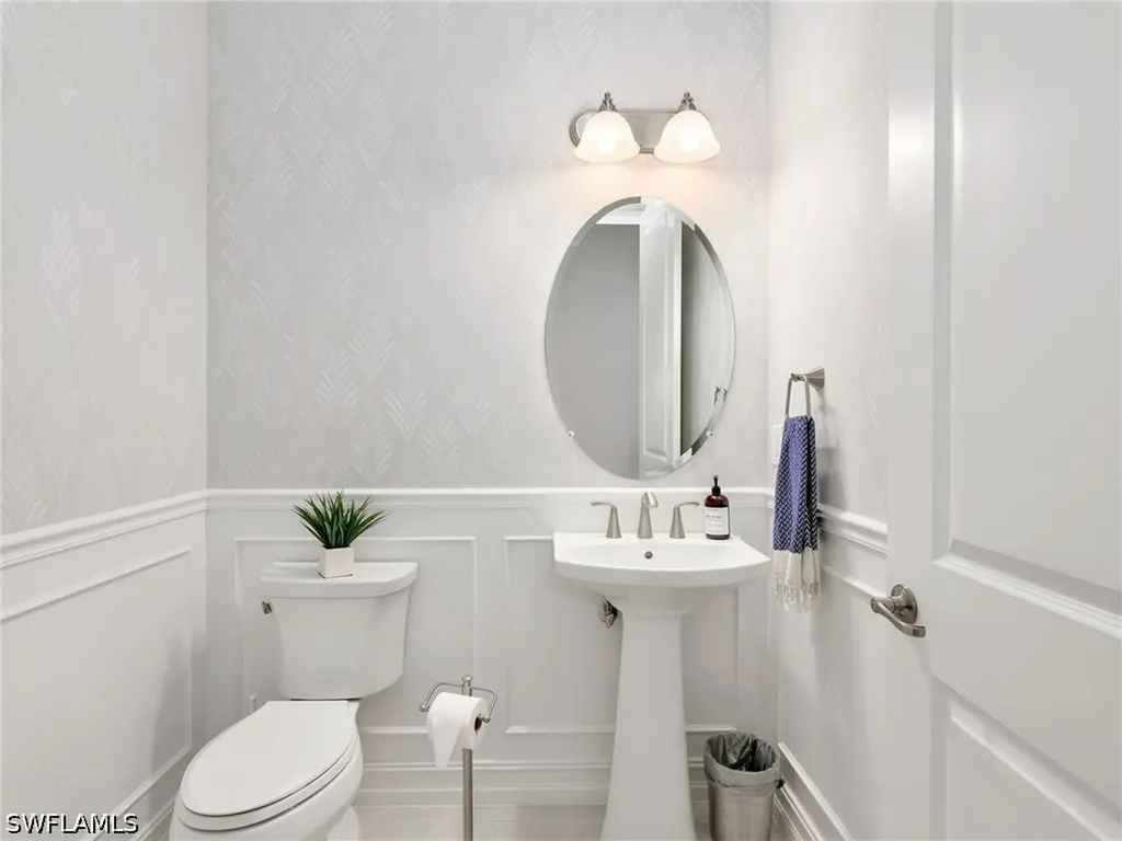 14372 Neptune Avenue Naples FL 34114