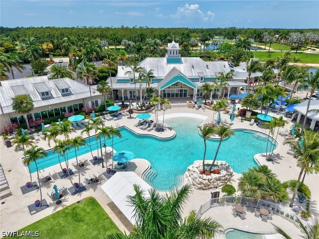 14372 Neptune Avenue Naples FL 34114