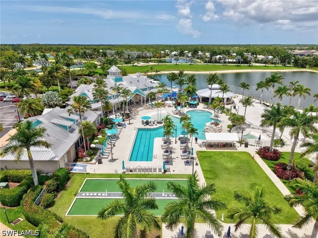 14372 Neptune Avenue Naples FL 34114