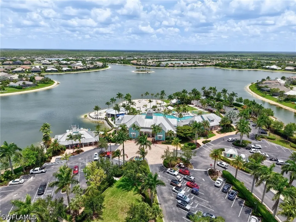 14372 Neptune Avenue Naples FL 34114
