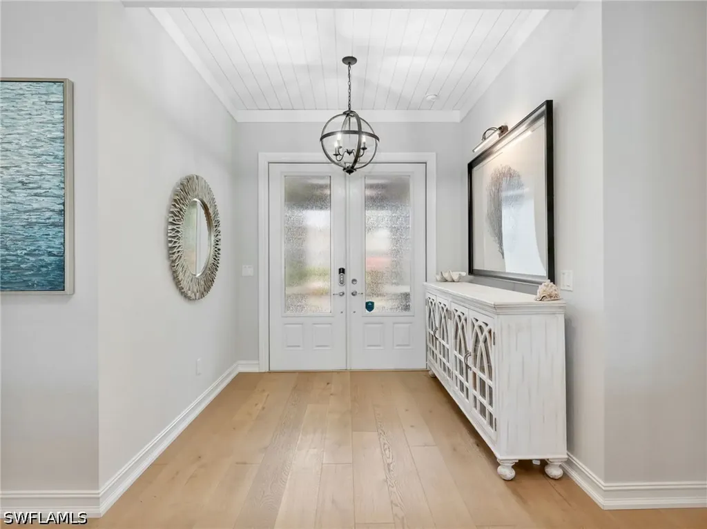 14372 Neptune Avenue Naples FL 34114