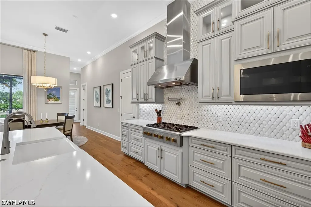 8709 Cavano Street Naples FL 34119