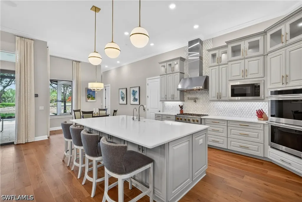 8709 Cavano Street Naples FL 34119