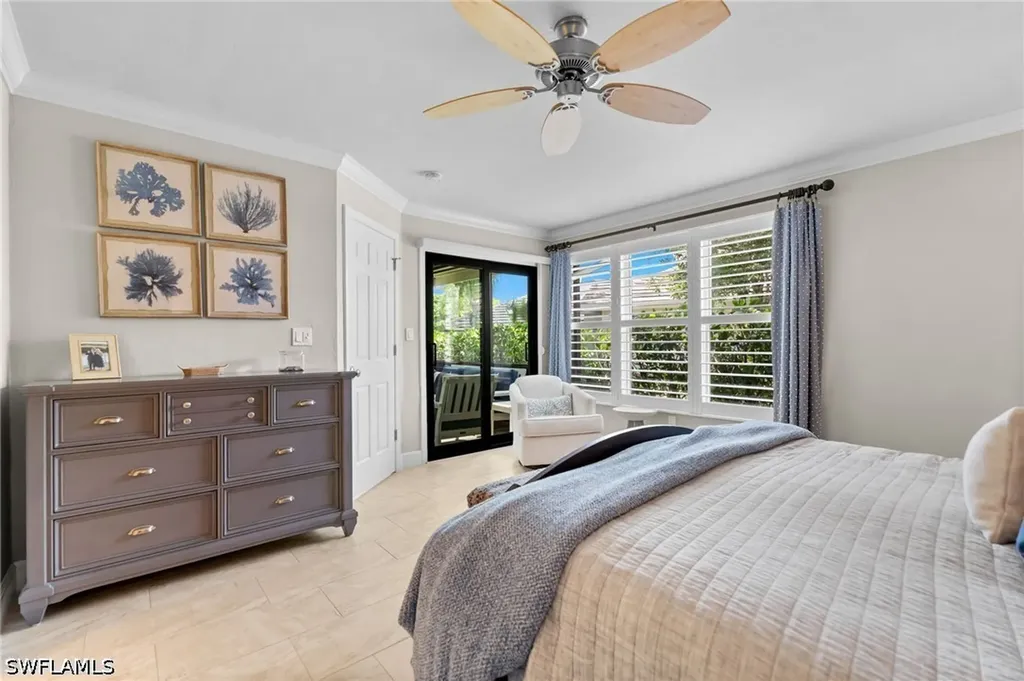 4008 Crayton Road Naples FL 34103