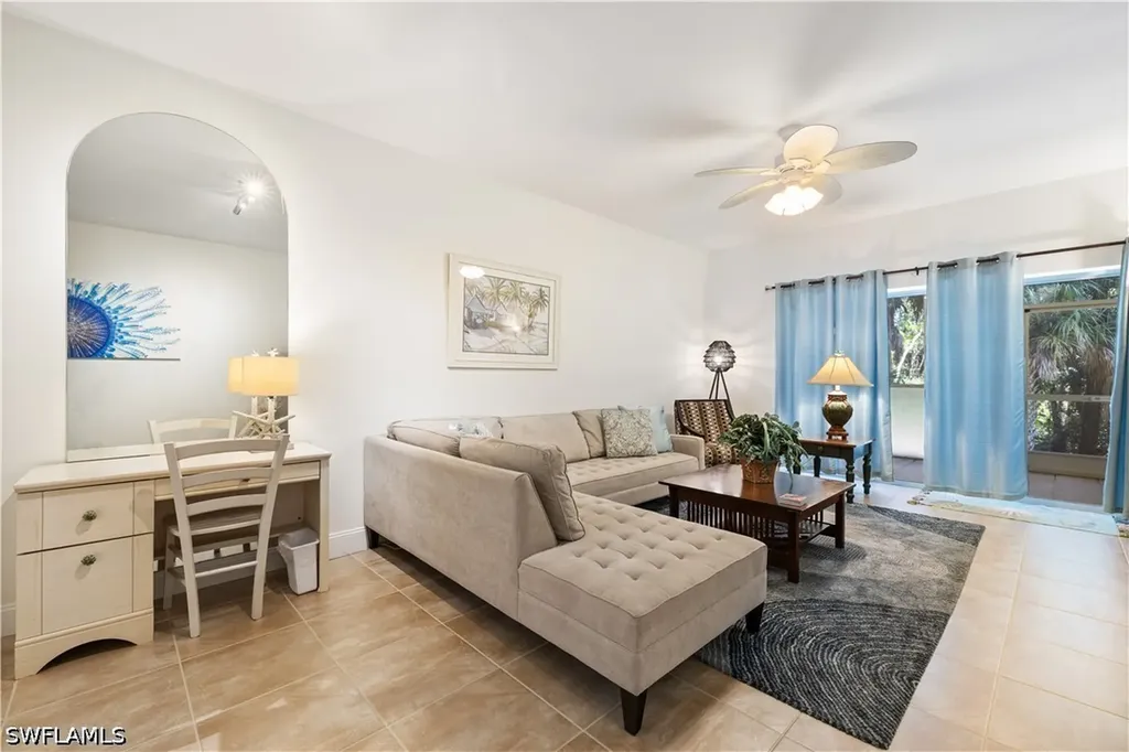757 Wiggins Lake Drive Naples FL 34110