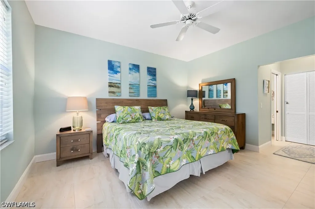 757 Wiggins Lake Drive Naples FL 34110