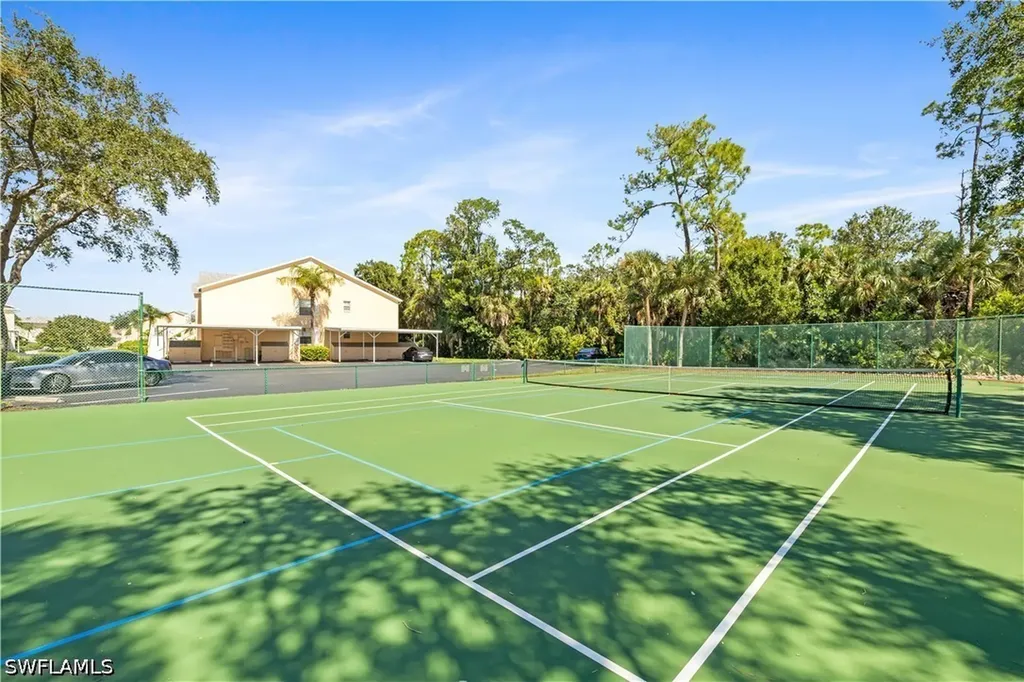 757 Wiggins Lake Drive Naples FL 34110