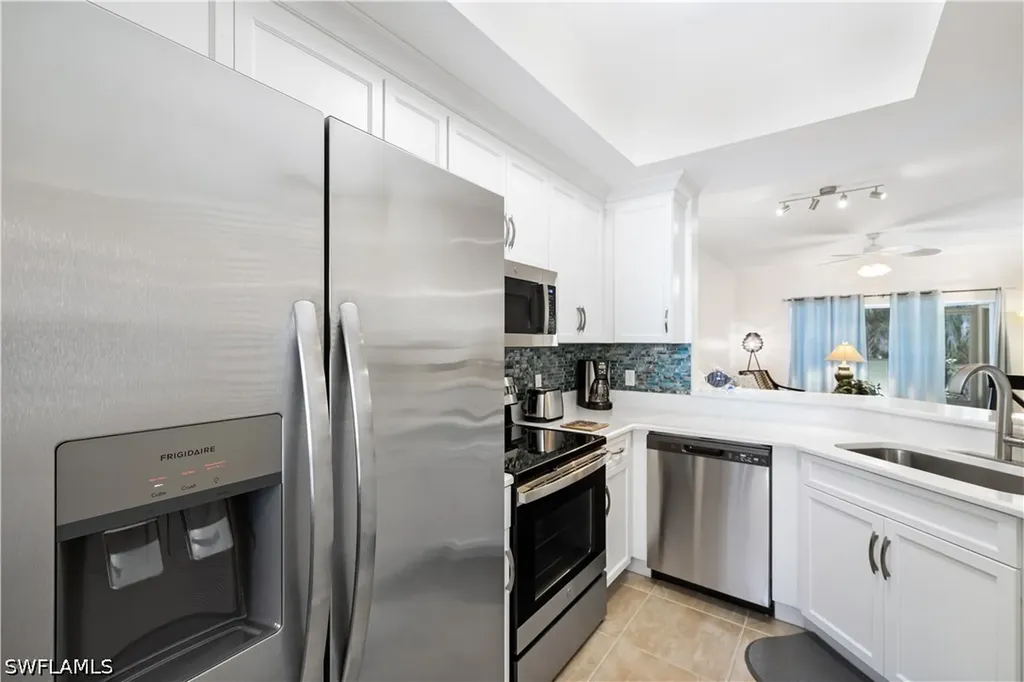 757 Wiggins Lake Drive Naples FL 34110