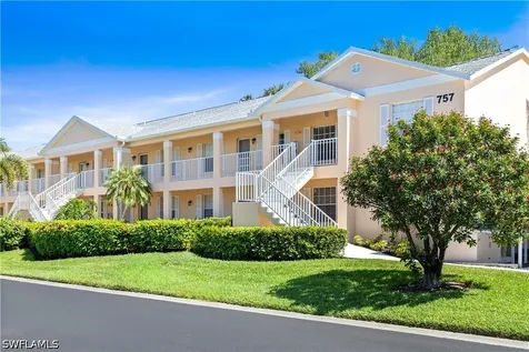 757 Wiggins Lake Drive Naples FL 34110