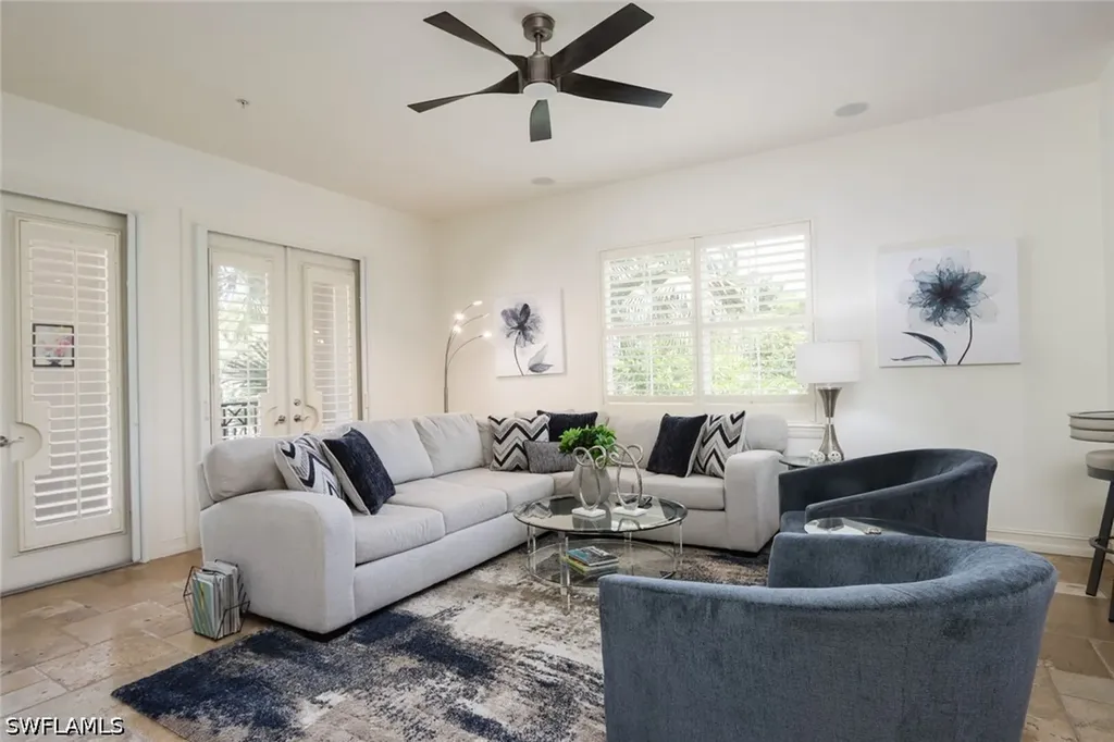 2868 Tiburon Boulevard E Naples FL 34109