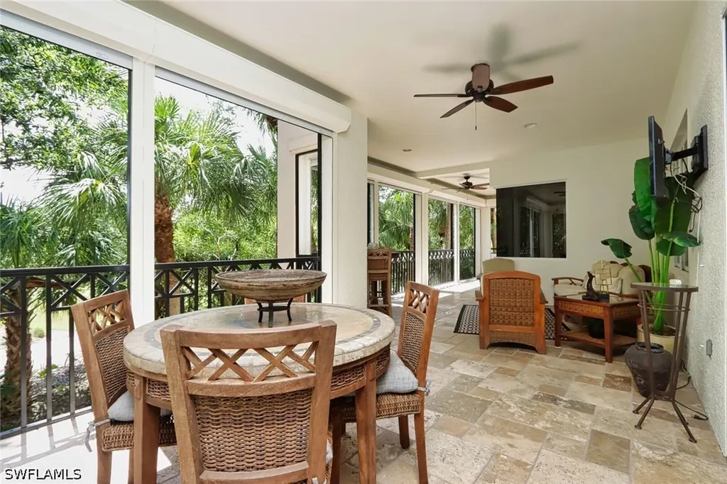 2868 Tiburon Boulevard E Naples FL 34109