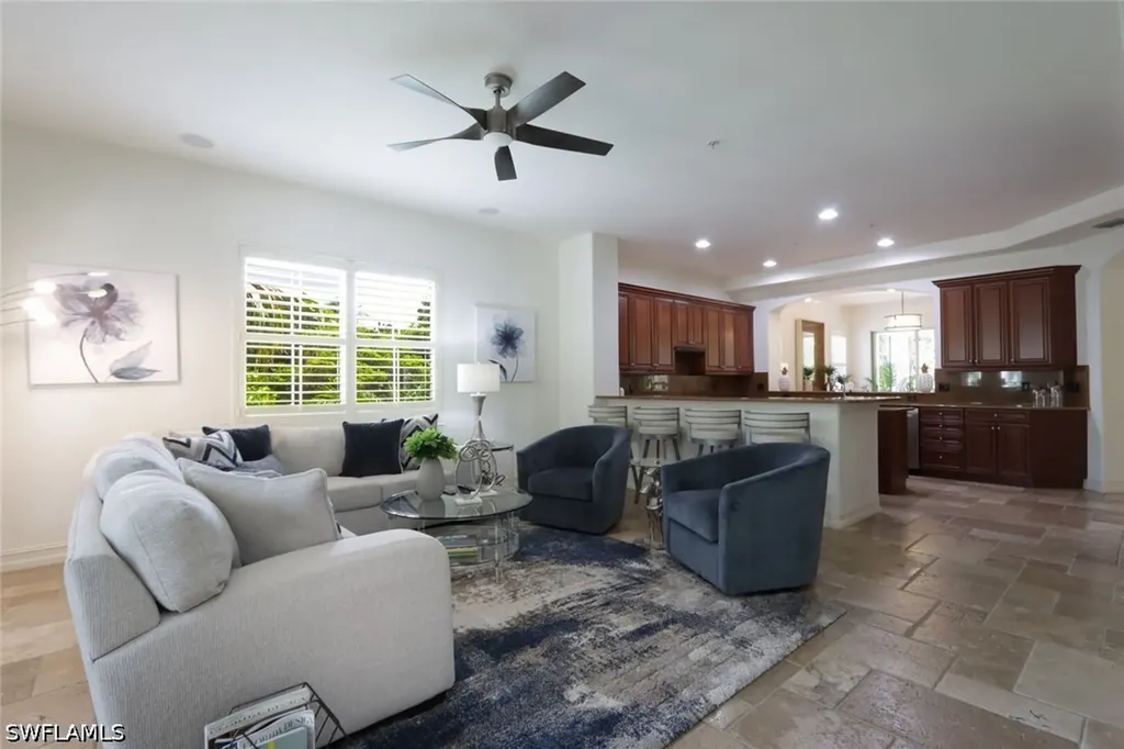 2868 Tiburon Boulevard E Naples FL 34109