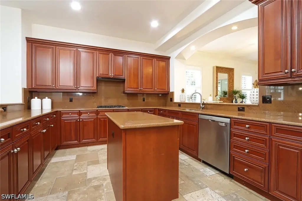 2868 Tiburon Boulevard E Naples FL 34109