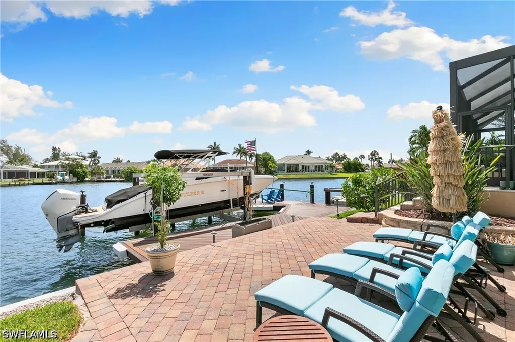 504 Kendall Drive Marco Island FL 34145