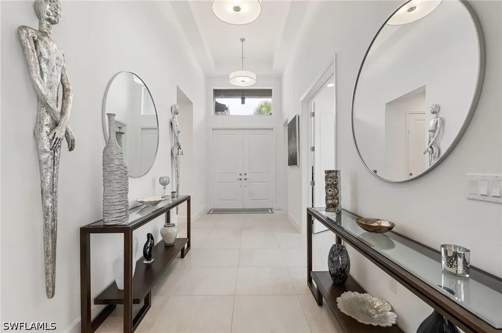12177 Eucalyptus Way Naples FL 34120