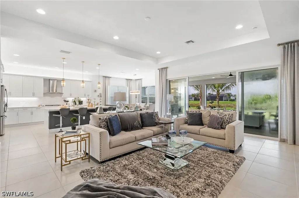 12177 Eucalyptus Way Naples FL 34120