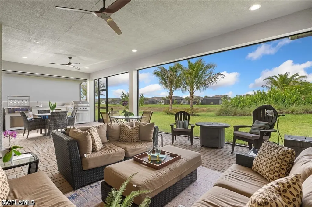 12177 Eucalyptus Way Naples FL 34120