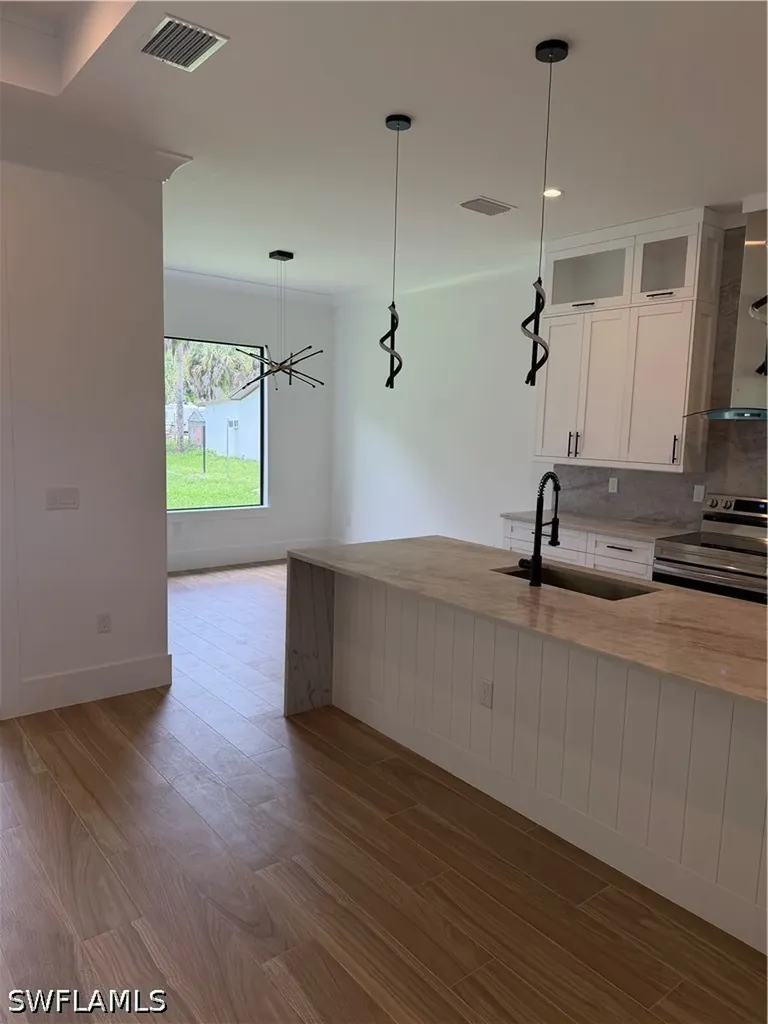 377 2nd Street NE Naples FL 34120
