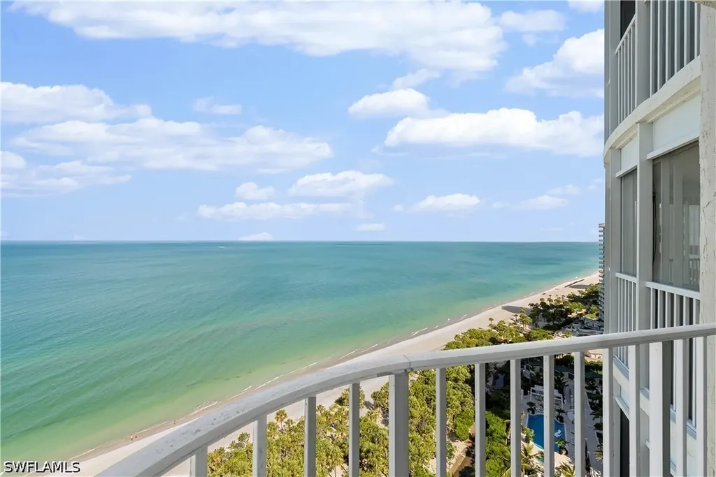 8111 Bay Colony Drive Naples FL 34108