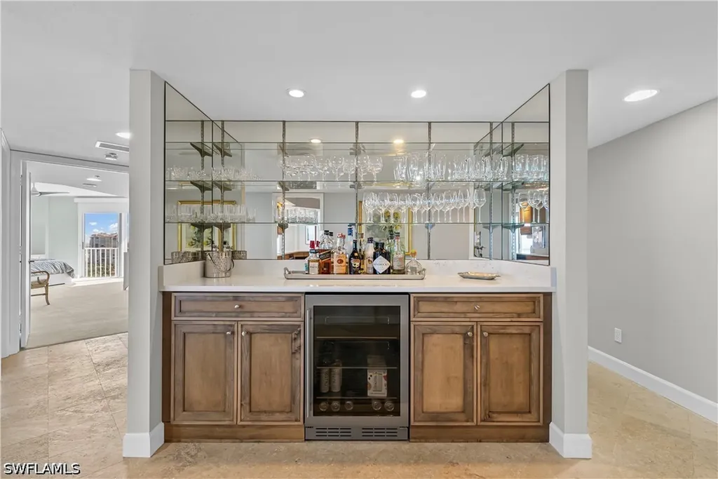 8111 Bay Colony Drive Naples FL 34108