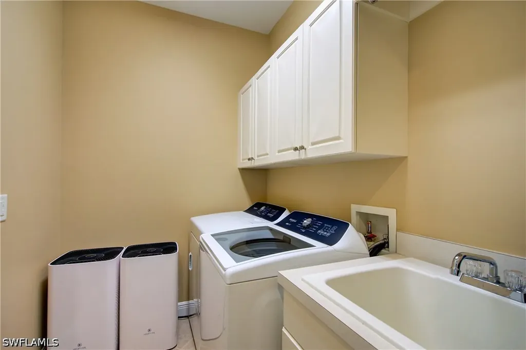 11000 Carrara Court Bonita Springs FL 34135