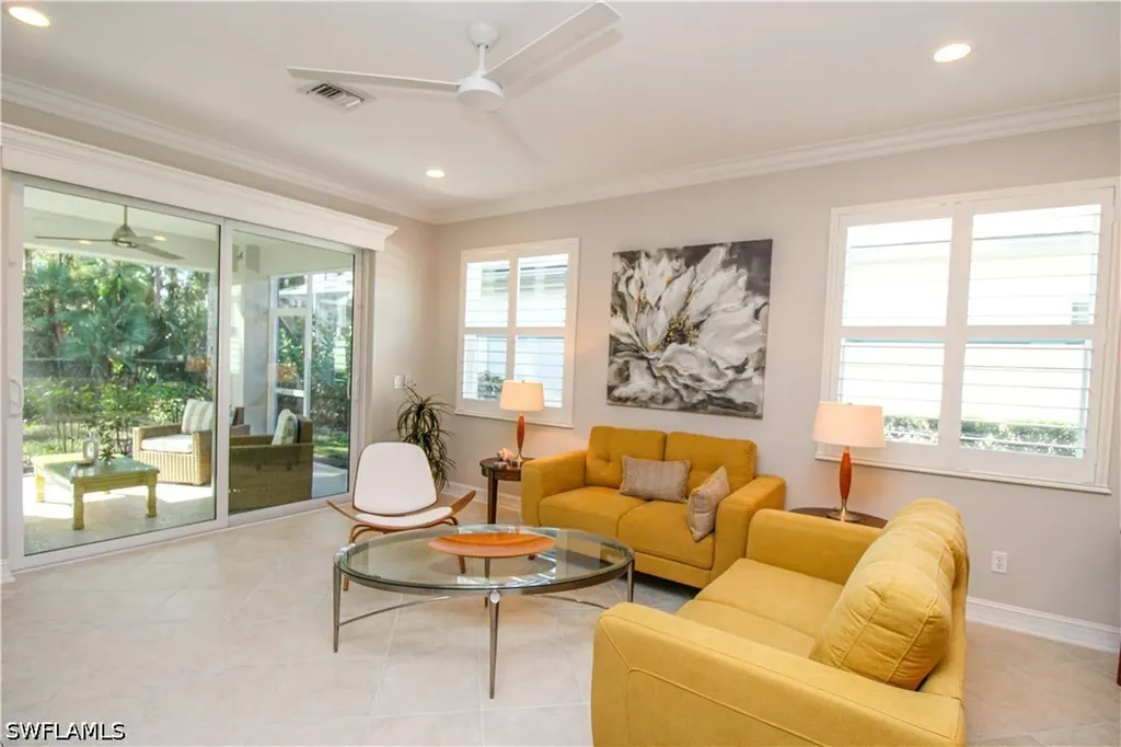 1912 Tarpon Bay Drive N Naples FL 34119
