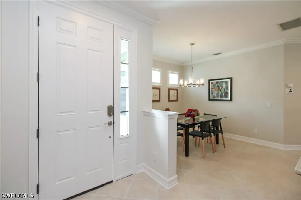 1912 Tarpon Bay Drive N Naples FL 34119