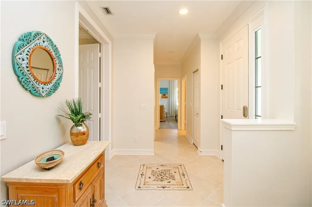 1912 Tarpon Bay Drive N Naples FL 34119