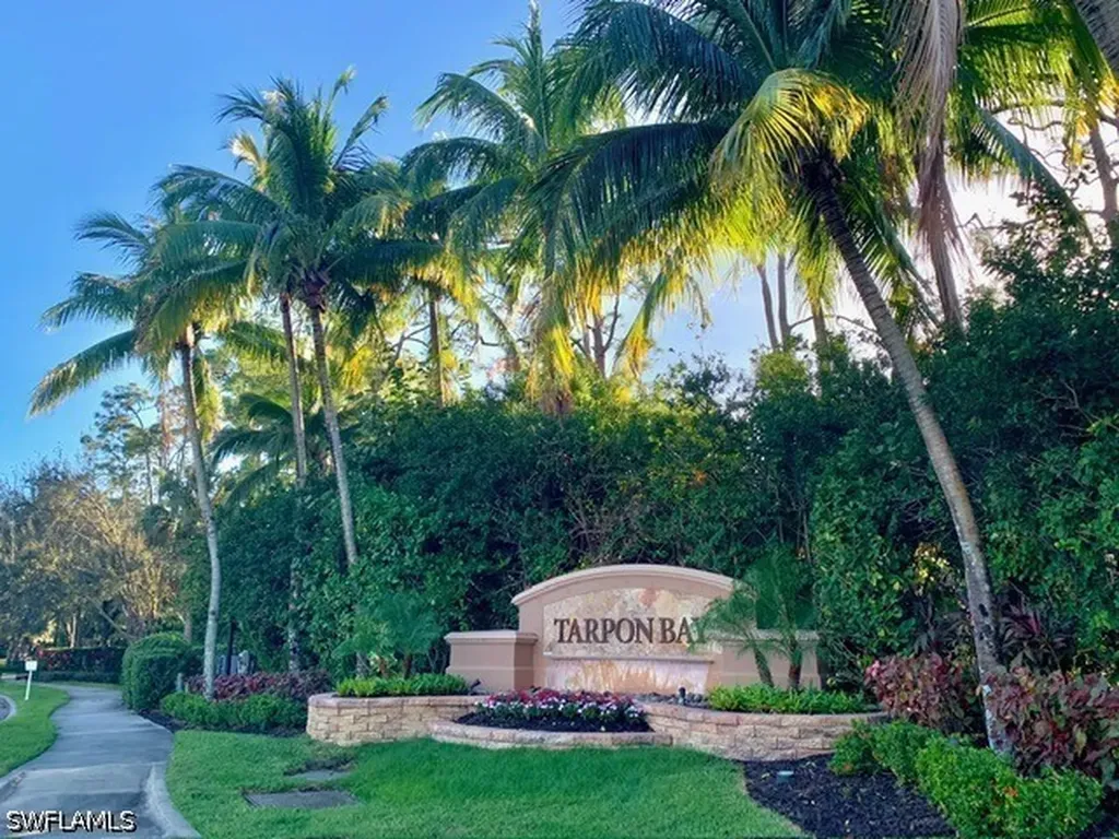 1912 Tarpon Bay Drive N Naples FL 34119