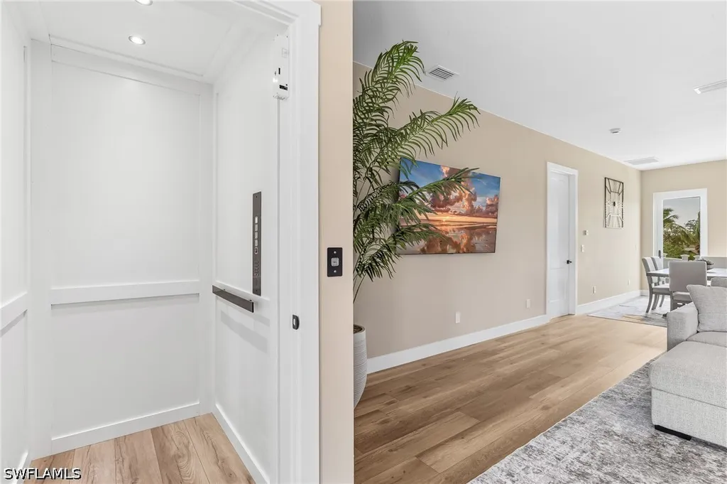 20700 Park Place Estero FL 33928
