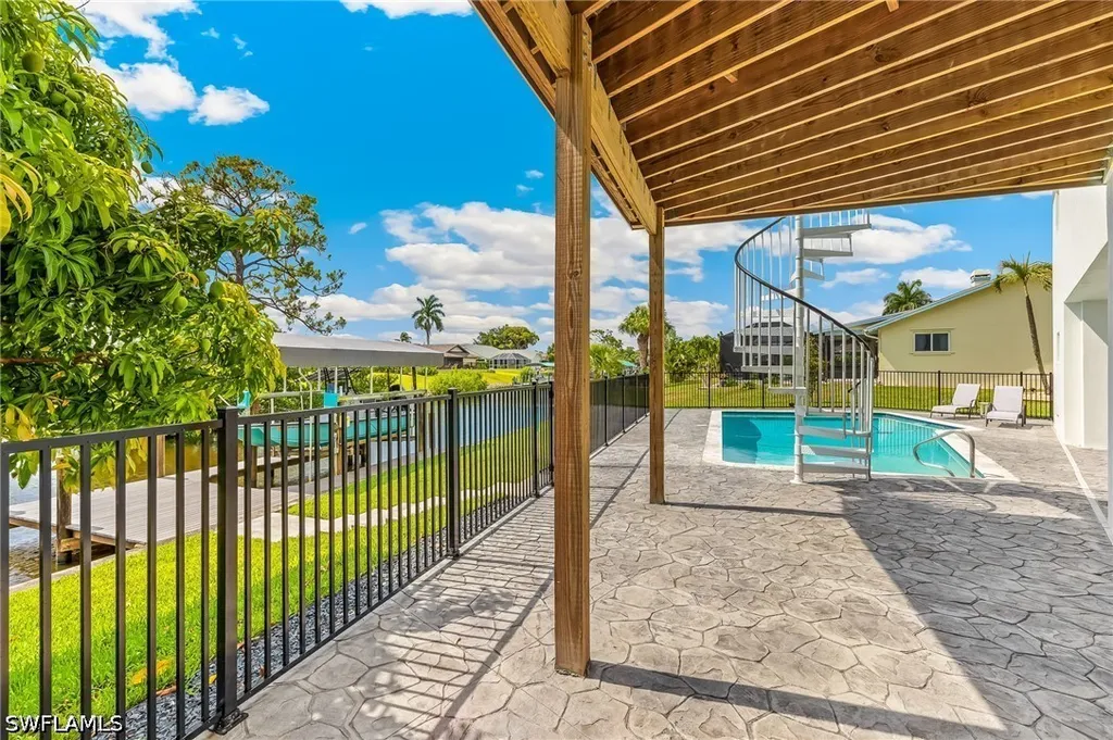 20700 Park Place Estero FL 33928